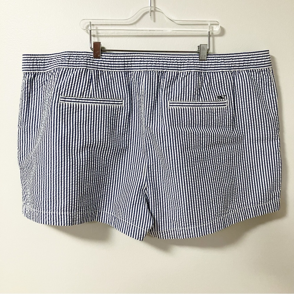 Vineyard Vines | Striped Shorts XL - Picture 2 of 4